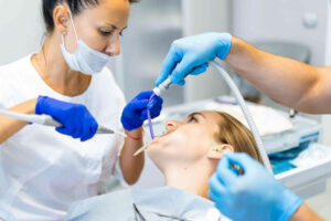 Cosmetic dentist Endeavour Hills